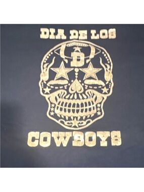 Gildan Black T‑Shirt with Gold 'Dia de Los Cowboys' Skull Graphic